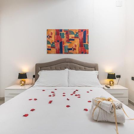 بلدية آسميني La Mariposa - Bellavita Apartments المظهر الخارجي الصورة